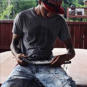 Meet your Posher, Dimitri